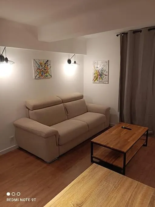 Charming And Very Central 2 Rooms Apartment Bandol France