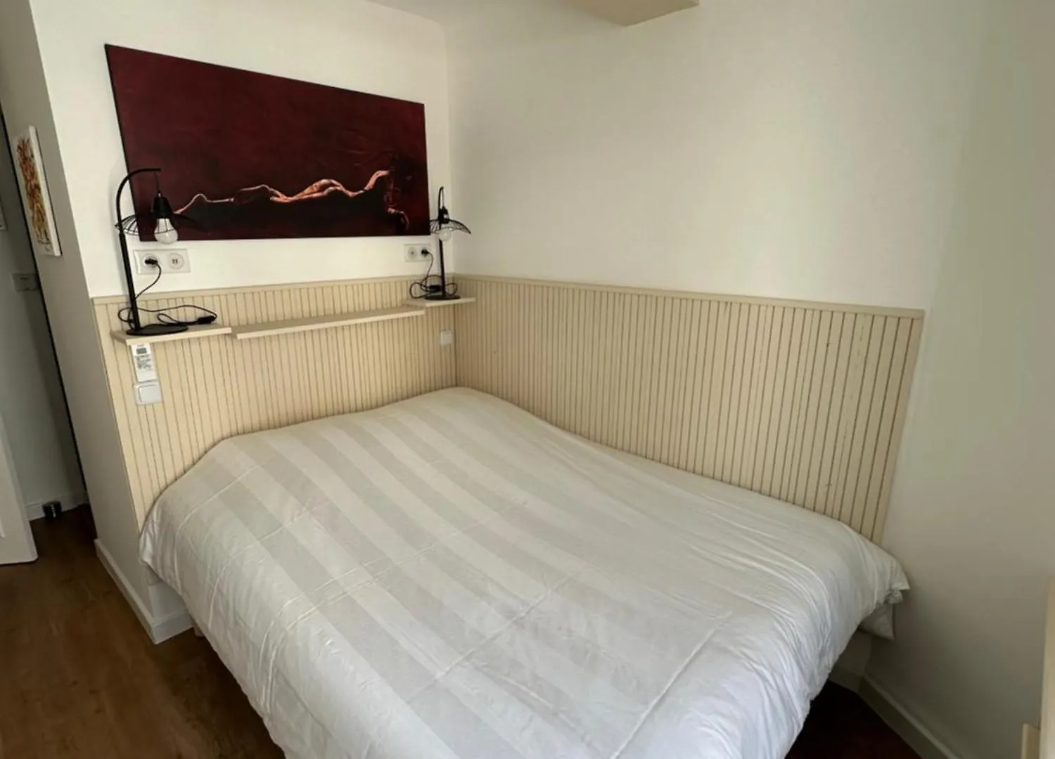 Charming And Very Central 2 Rooms Apartment Bandol France